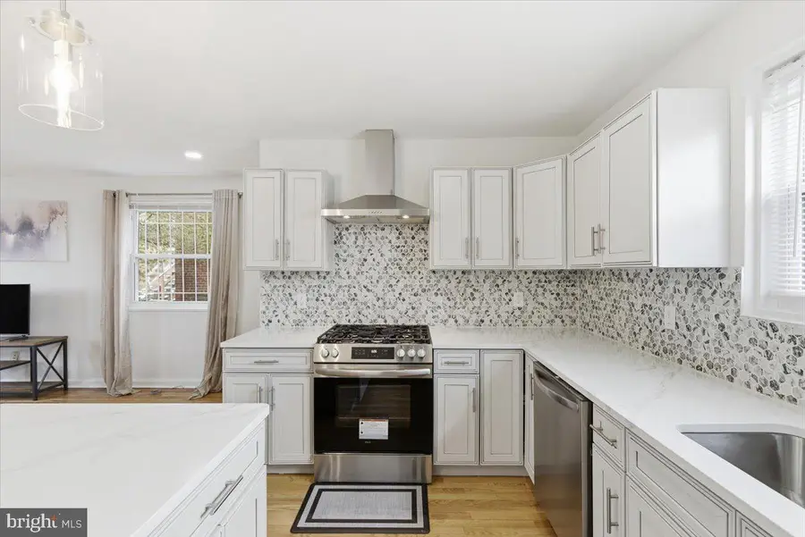 740 Neptune Ave, Oxon Hill, MD 20745 - #2