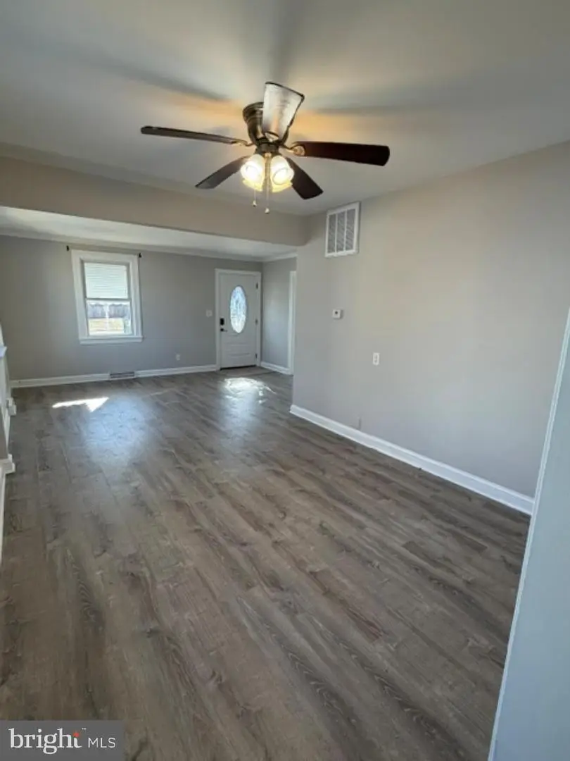 6810 Pickett Dr, Suitland, MD 20746 - #3