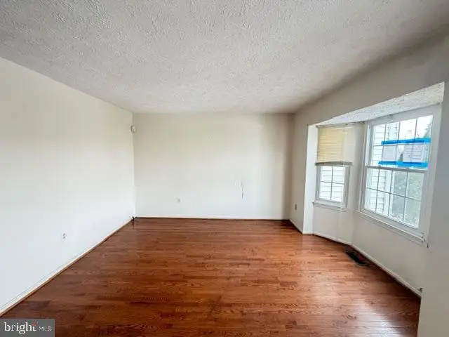 10515 Campus Way S, Upper Marlboro, MD 20774 - #2