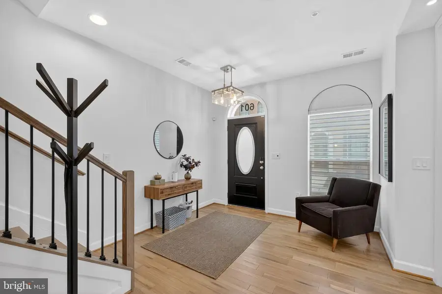 601 Halsey Way #513, Oxon Hill, MD 20745 - #2