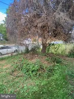 5901 L St, Fairmount Heights, MD 20743 - #3