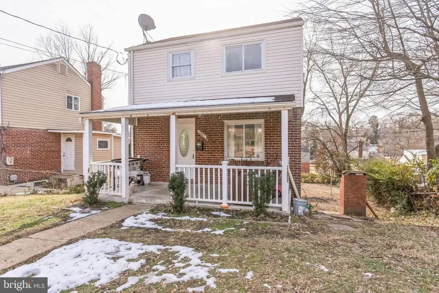 6947 Decatur St, Hyattsville, MD 20784 - #3