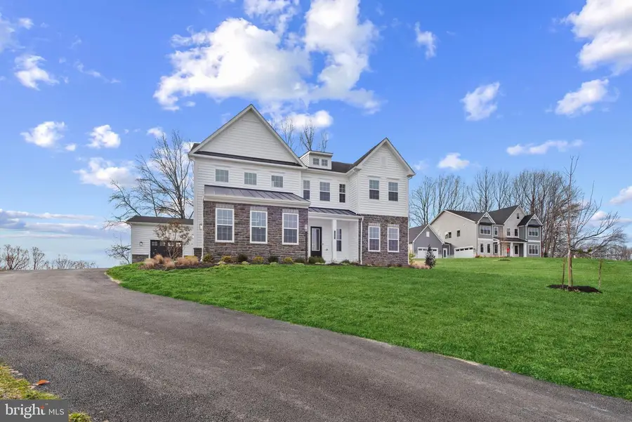 16502 Golden Crown Dr, Upper Marlboro, MD 20774 - #2