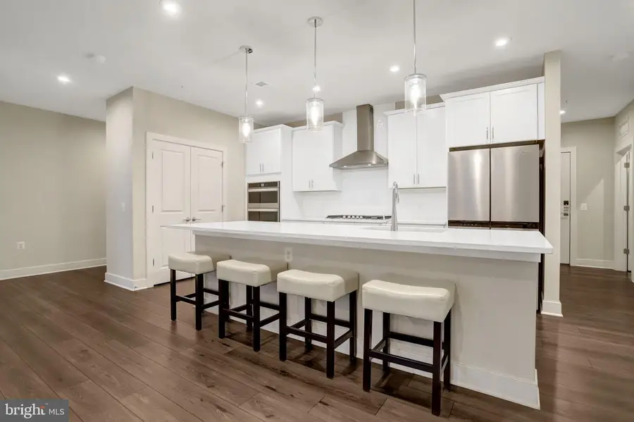 102 Saint Ives Pl #108, Oxon Hill, MD 20745 - #2