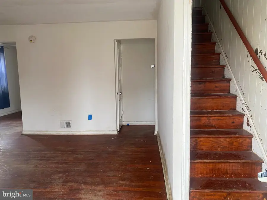 2109 Beechwood Rd, Hyattsville, MD 20783 - #2