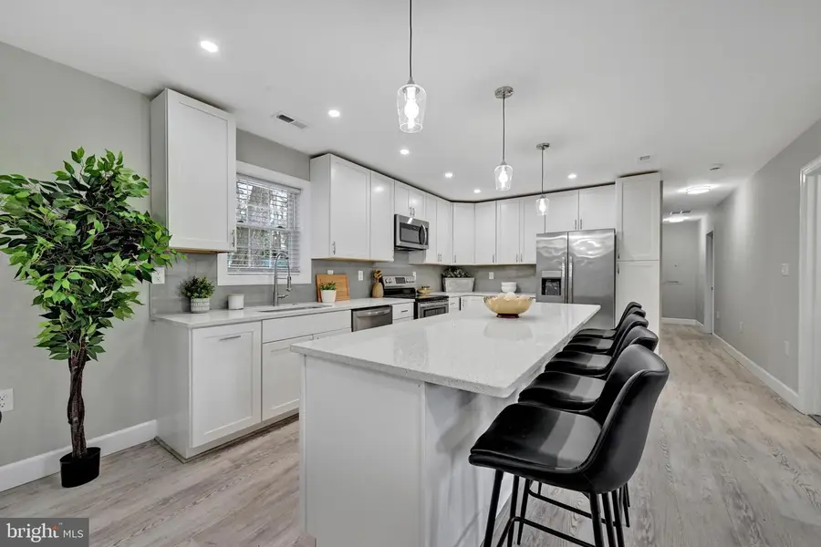 7904 Rosaryville Rd, Upper Marlboro, MD 20772 - #2