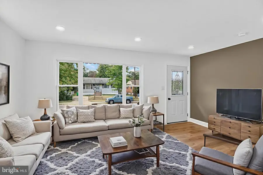 2211 Vermont Ave, Landover, MD 20785 - #2