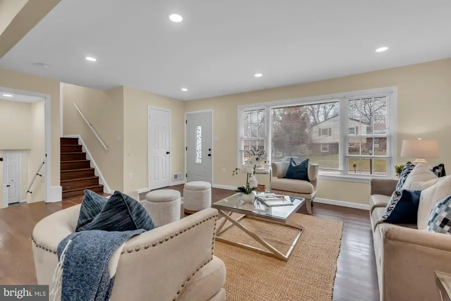 510 Millwoof Dr, Capitol Heights, MD 20743 - #2