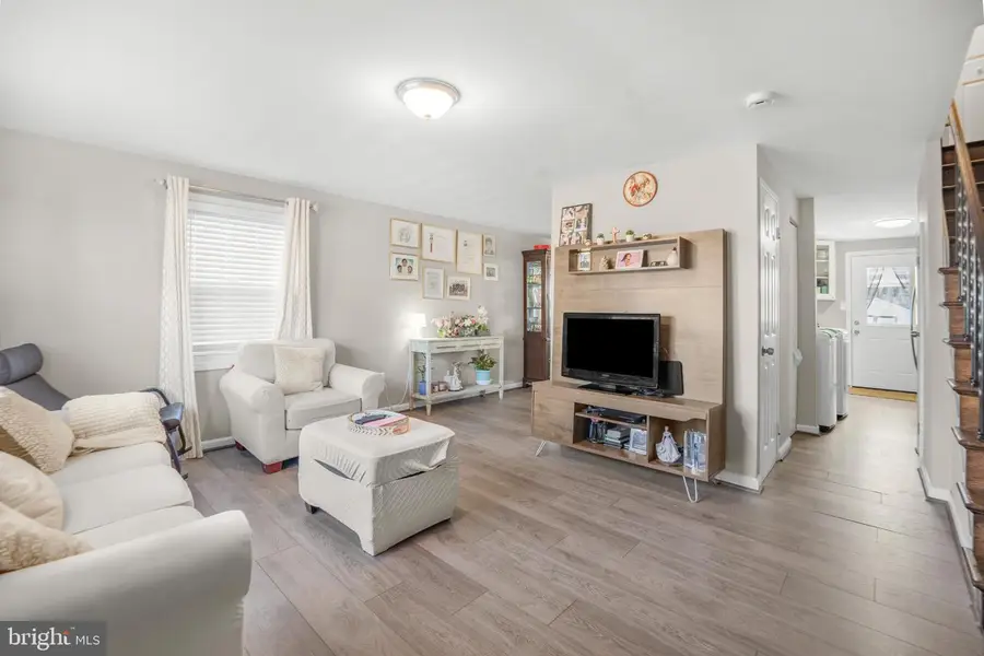 7617 Allendale Cir, Landover, MD 20785 - #3