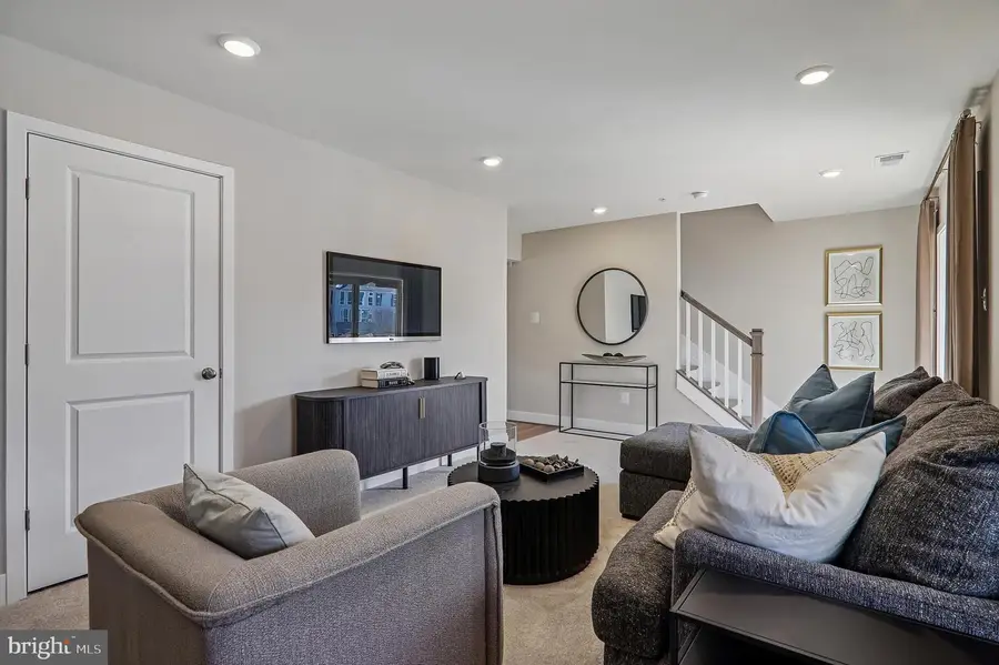 16627 Aruba Dr, Accokeek, MD 20607 - #3