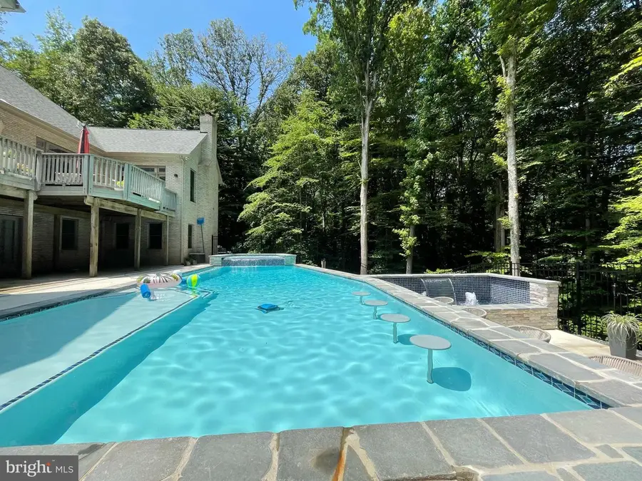 12320 Putters Ct, Upper Marlboro, MD 20772 - #2