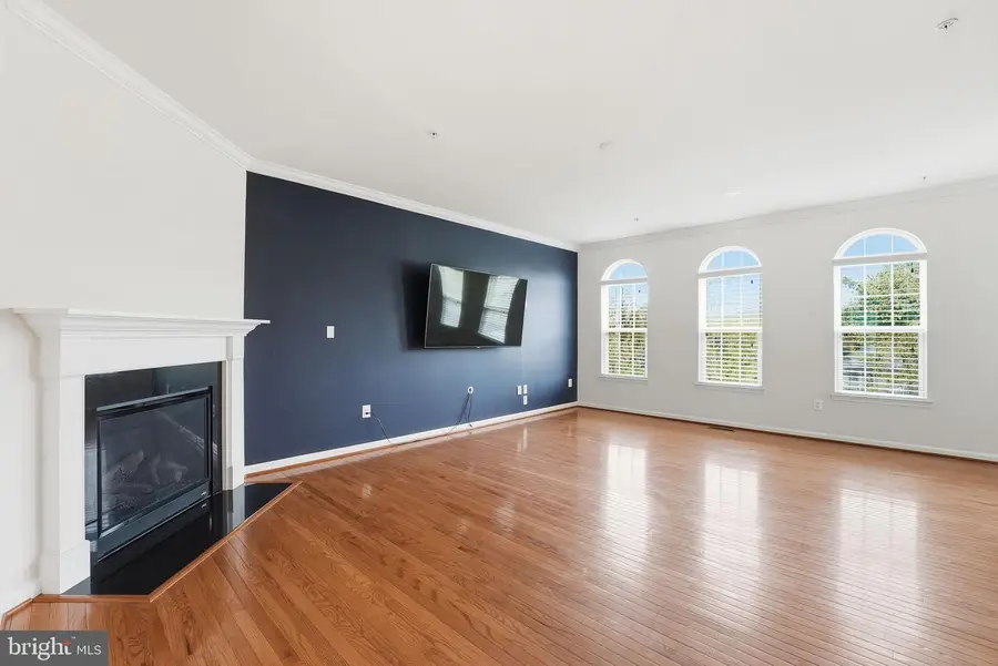 607 Waveland Ave, Capitol Heights, MD 20743 - #3