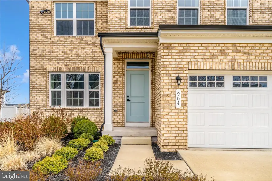904 Midbrook Ln Ln, Bowie, MD 20716 - #2