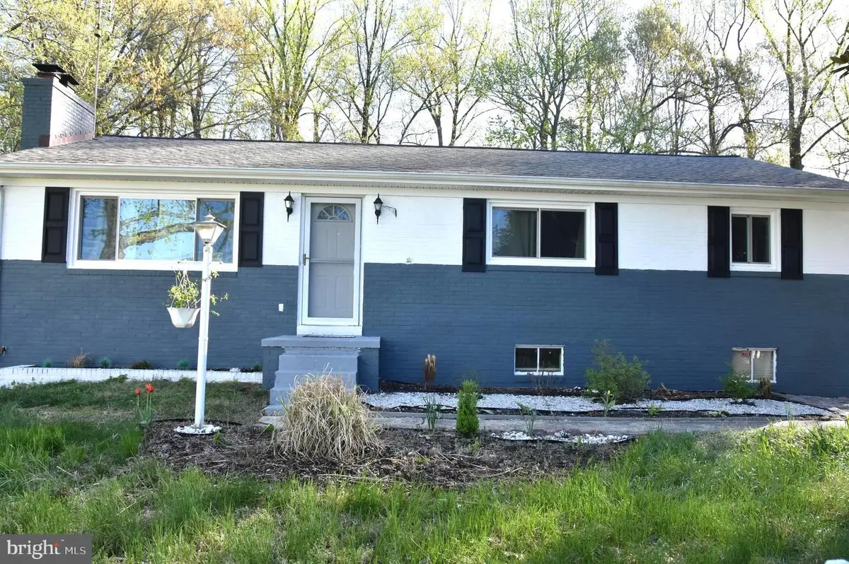 8610 Croom Rd, Upper Marlboro, MD 20772 - #1