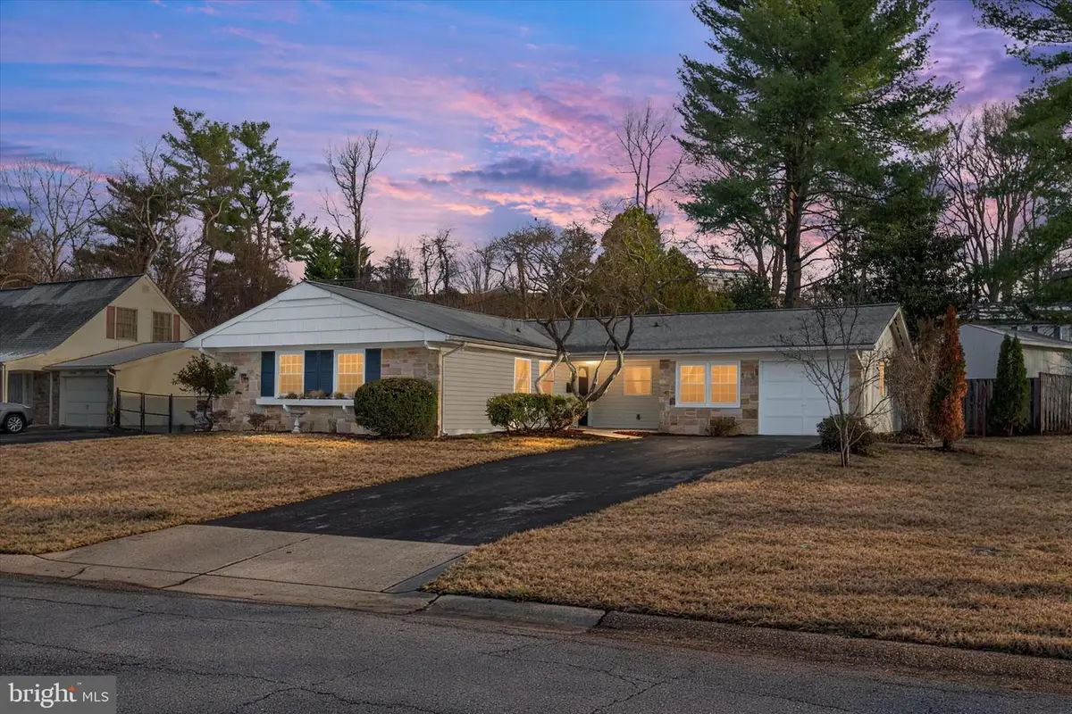 12602 Kavanaugh Ln, Bowie, MD 20715 - #1