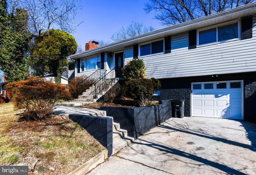 6008 Middleton Ln, Temple Hills, MD 20748 - #2