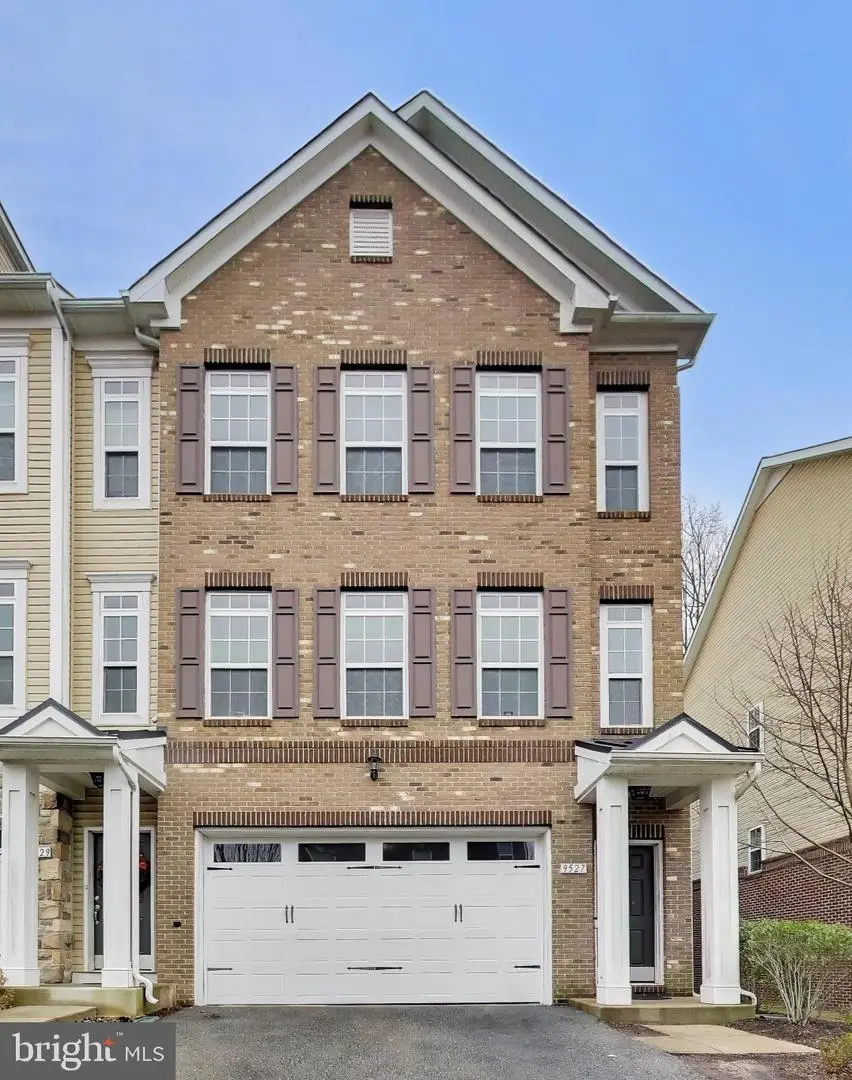 9527 Westerdale Dr, Upper Marlboro, MD 20774 - #1