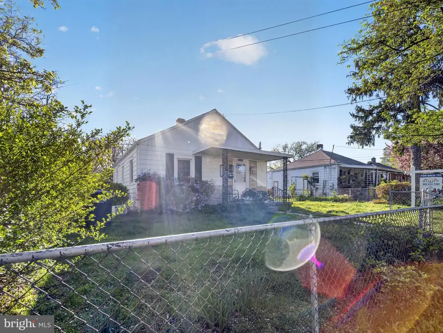 5604 29th Ave, Hyattsville, MD 20782 - #2