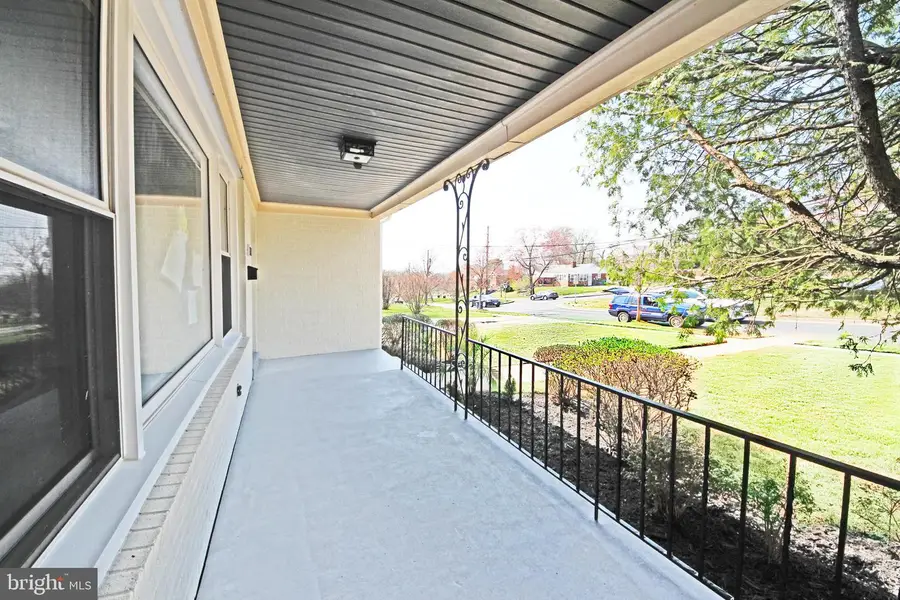 2113 Iverson St, Temple Hills, MD 20748 - #3