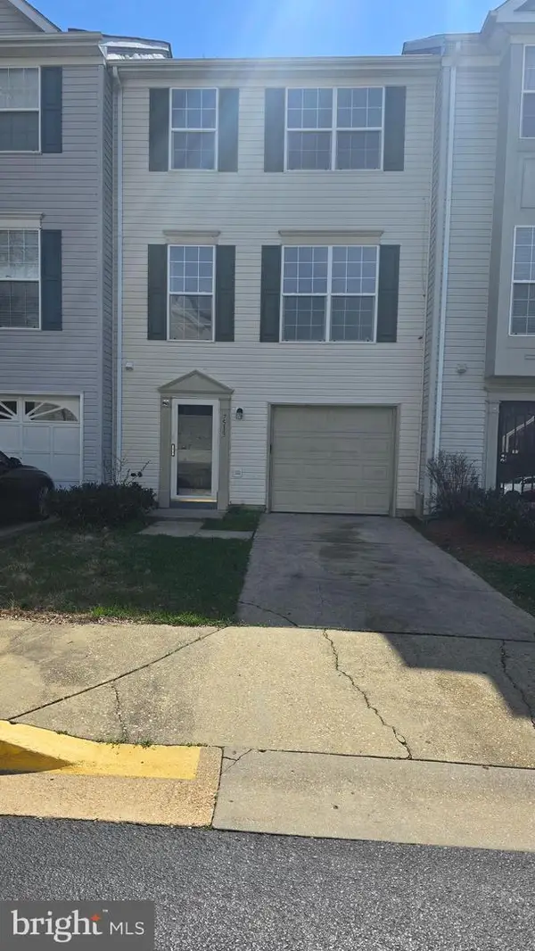 7513 Arcade Ct, LANDOVER, MD 20785