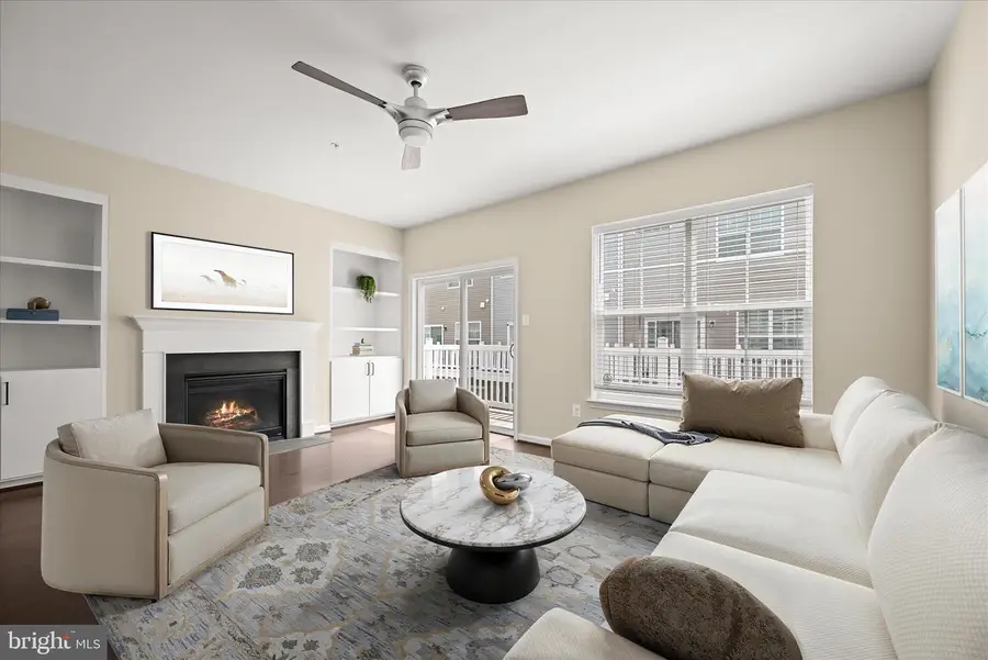 7204 Barrberry Ln, Beltsville, MD 20705 - #2