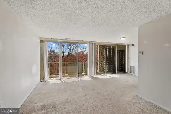 1824 Metzerott Rd #204, HYATTSVILLE, MD 20783