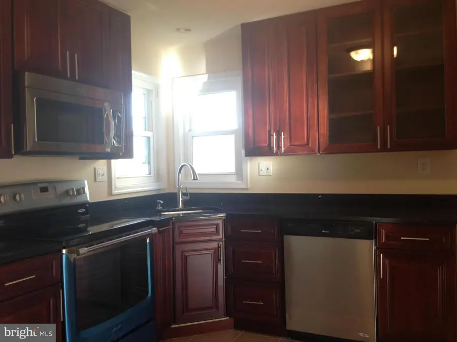 7208 Powhatan St, Lanham, MD 20706 - #2