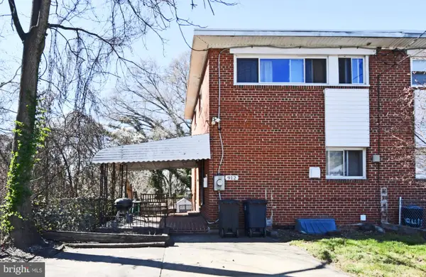 912 Irvington St, OXON HILL, MD 20745