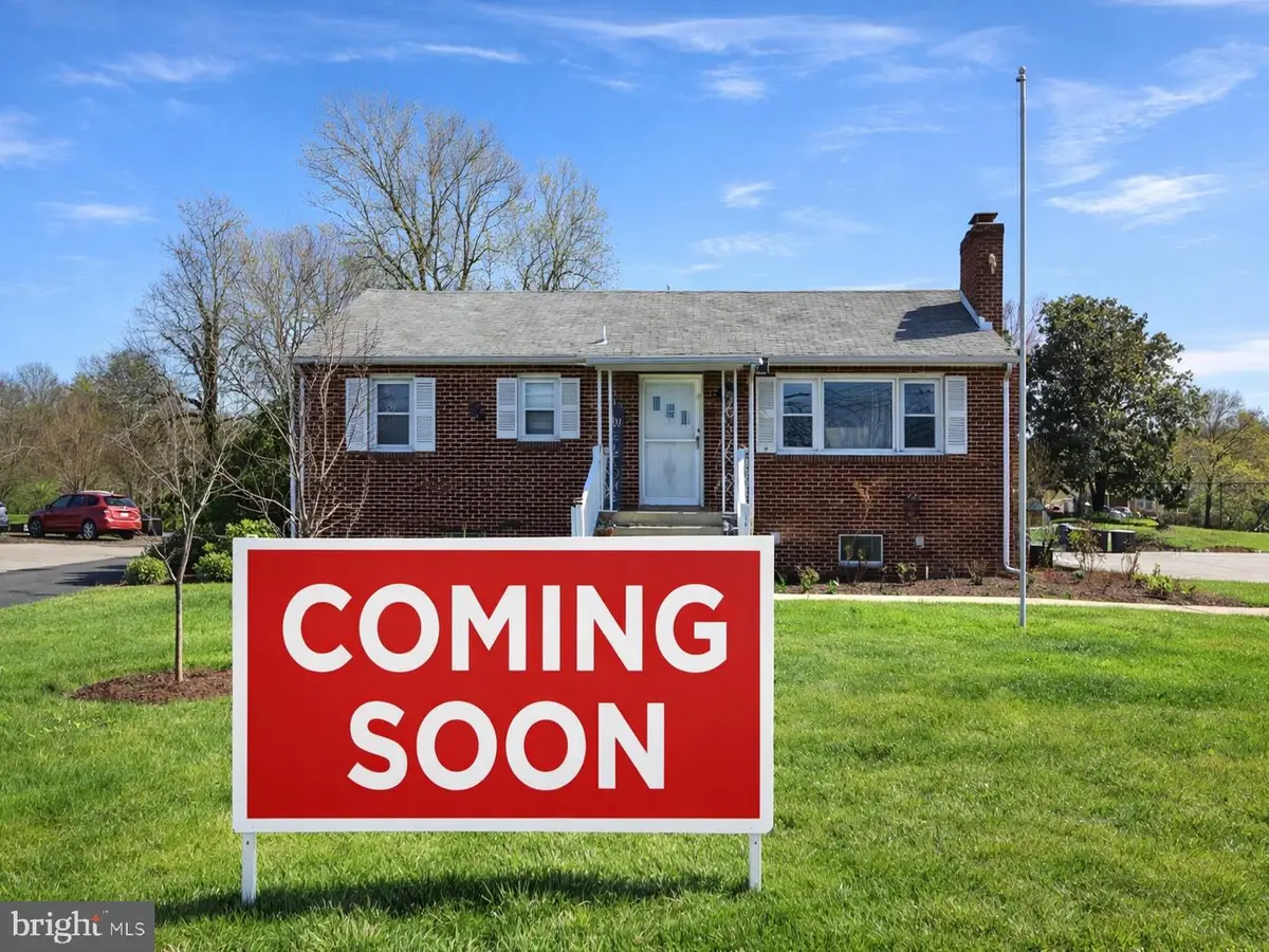 6512 Allentown Rd, Temple Hills, MD 20748 - #1