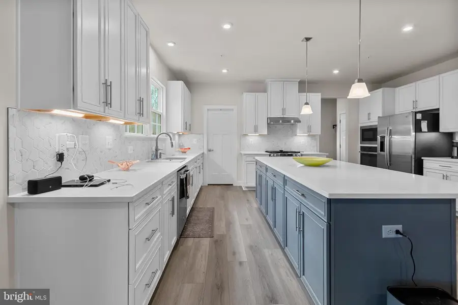 12105 Empire Lane Dr, Fort Washington, MD 20744 - #3