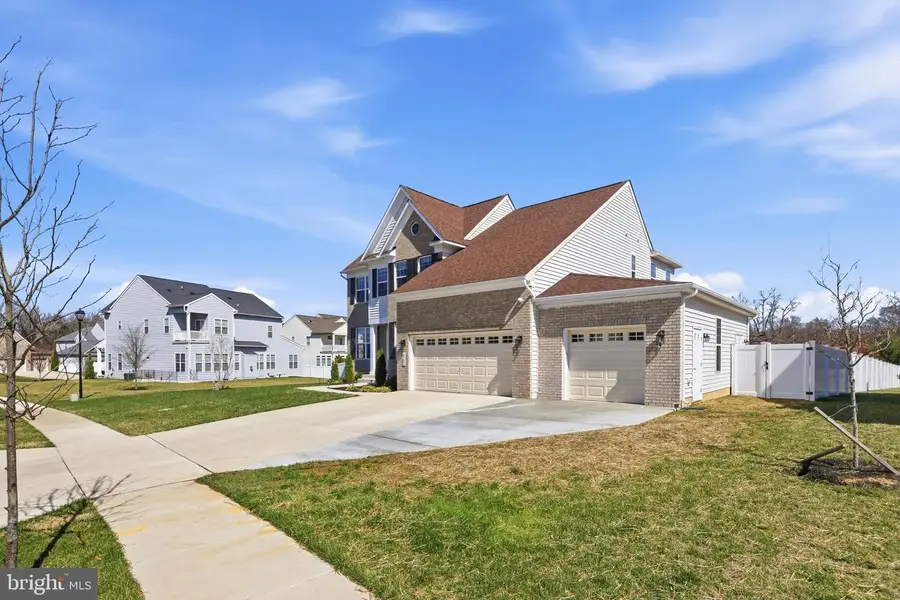 6702 Savannah Dr, Brandywine, MD 20613 - #2