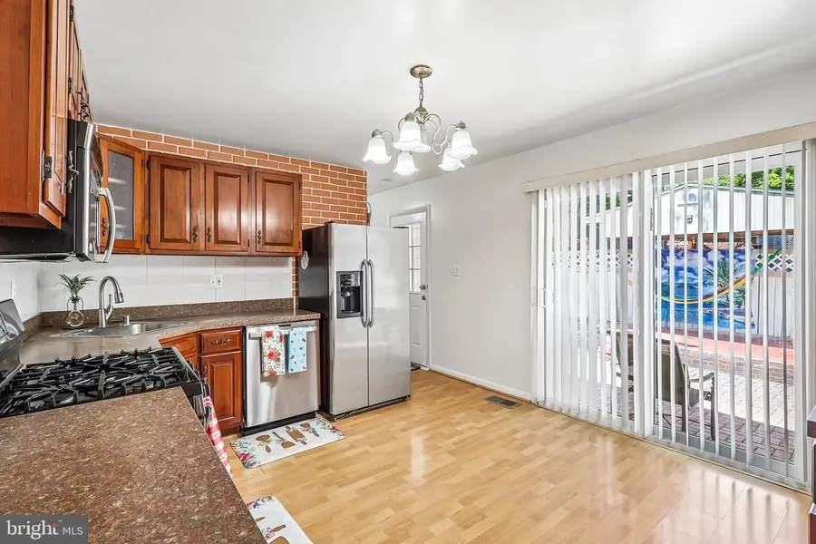 5631 Ellerbie St, Lanham, MD 20706 - #3