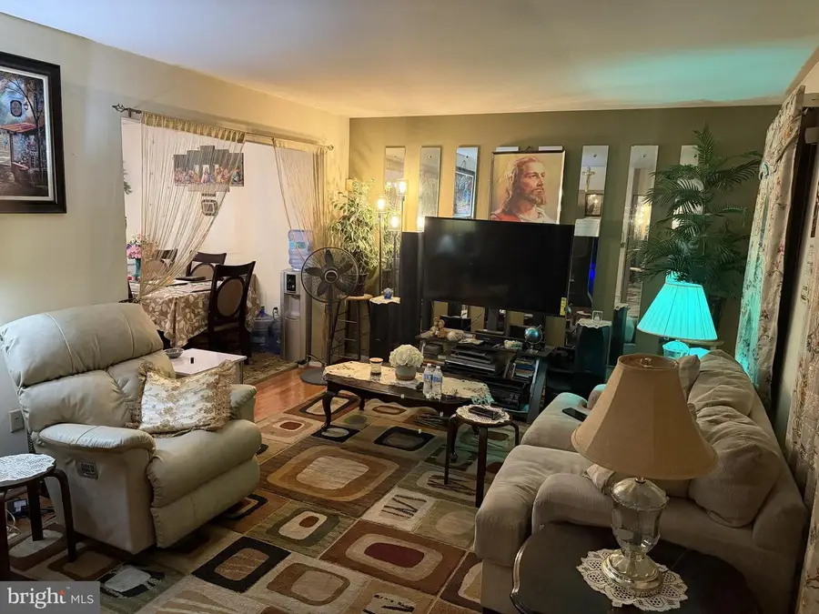 308 Willow Hill Pl, Landover, MD 20785 - #3