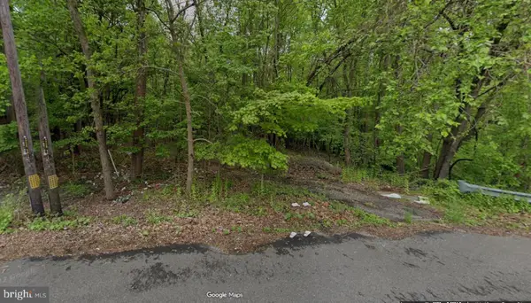 1231 Owens Rd, OXON HILL, MD 20745