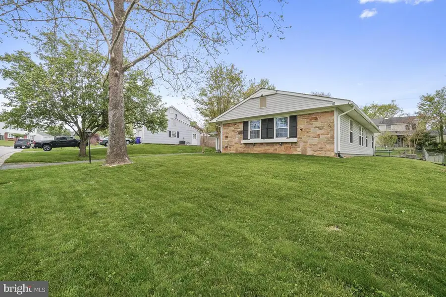 15721 Presswick Ln, Bowie, MD 20716 - #2