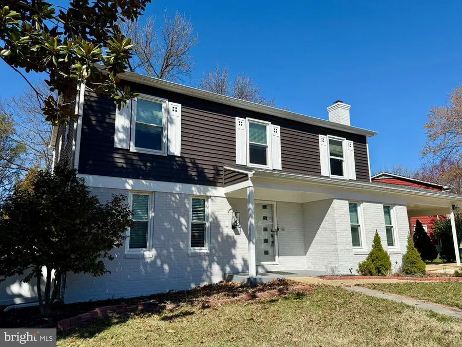 9127 Loughran Rd, Fort Washington, MD 20744 - #2