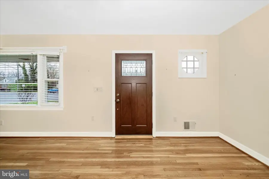 7604 Adelphi Rd, Hyattsville, MD 20783 - #3