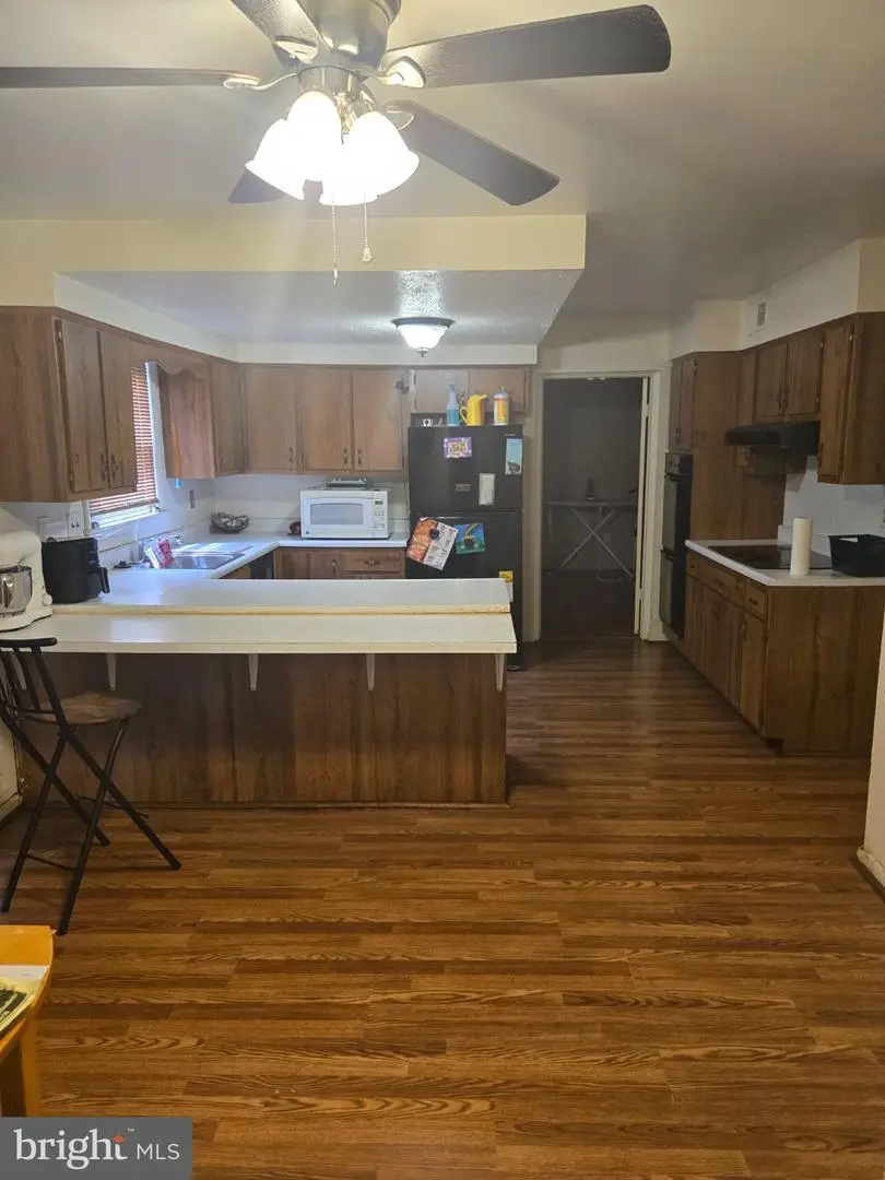 9401 Pine View Ln, Clinton, MD 20735 - #2