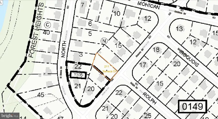 211 Seneca Dr, Oxon Hill, MD 20745 - #2