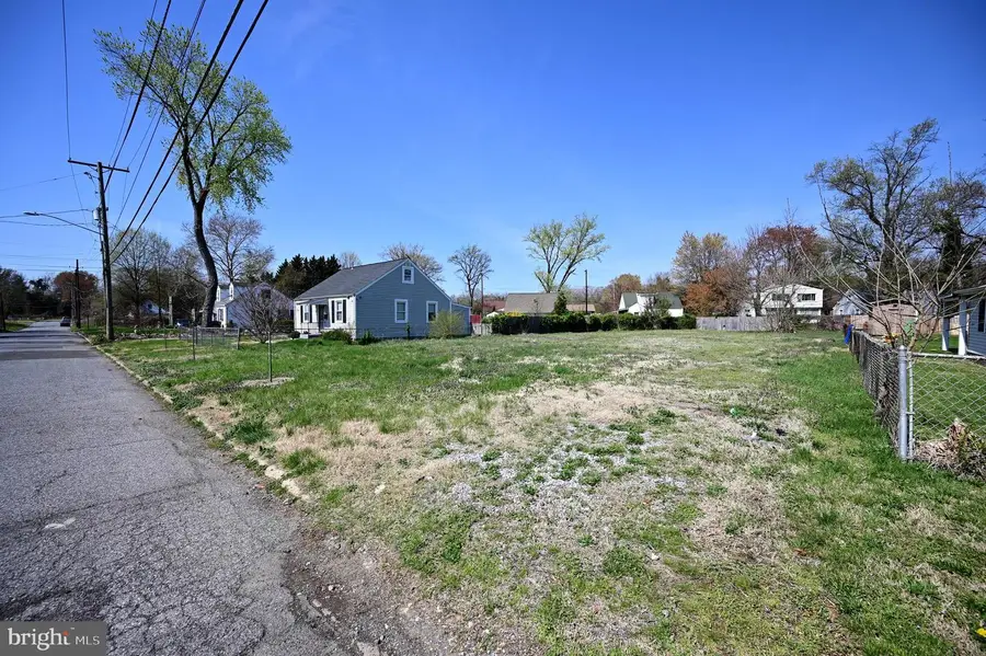 211 Seneca Dr, Oxon Hill, MD 20745 - #3