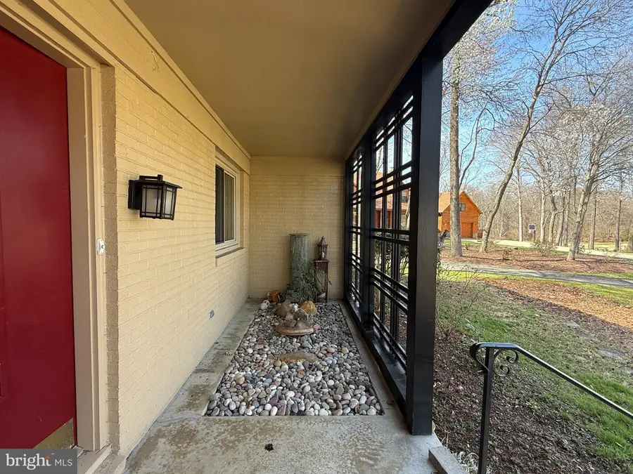 712 Loch Ness Cir, Fort Washington, MD 20744 - #3