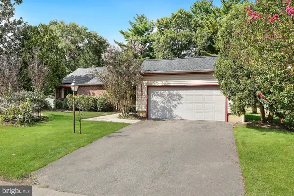 15591 Peach Walker Dr, BOWIE, MD 20716