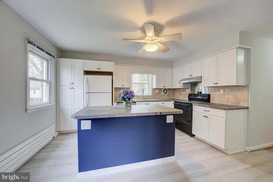 6504 Baltimore, Hyattsville, MD 20782 - #2