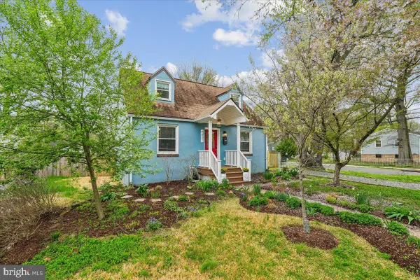 4801 Nicholson St, RIVERDALE, MD 20737