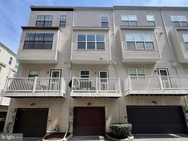 5720 46th Pl, Hyattsville, MD 20781 - #2