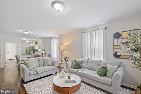 6401 Halleck St, DISTRICT HEIGHTS, MD 20747