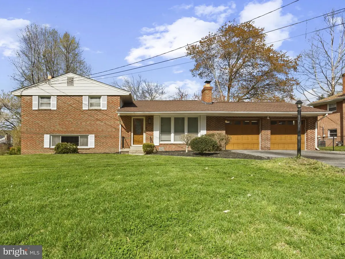 3908 Brinkley Rd, Temple Hills, MD 20748 - #1