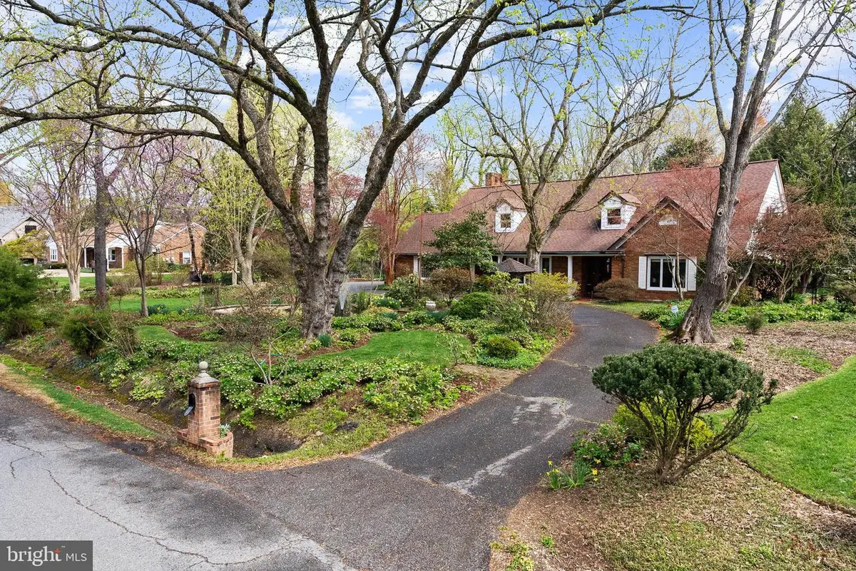 12316 Hatton Point Rd, Fort Washington, MD 20744 - #1