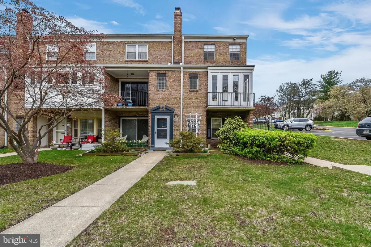 8116 Lakecrest Dr, Greenbelt, MD 20770 - #1