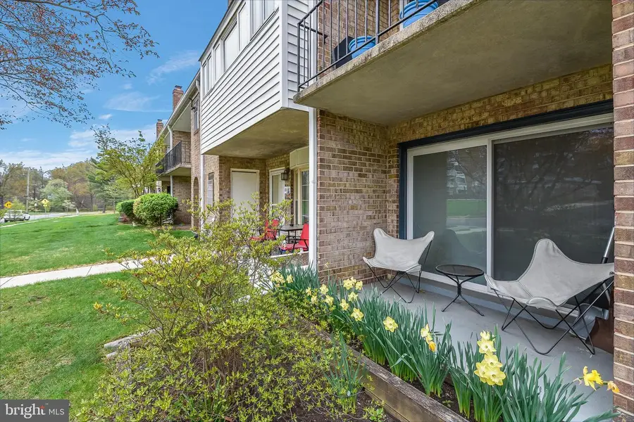 8116 Lakecrest Dr, Greenbelt, MD 20770 - #3